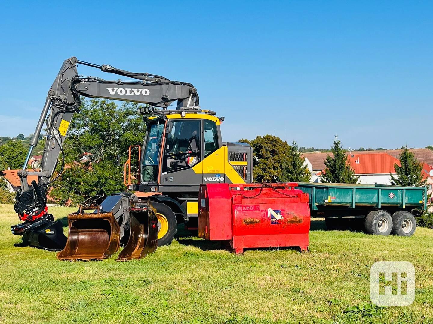 Kolové rypadlo Volvo EWR150E (Možnost leasingu) - foto 1