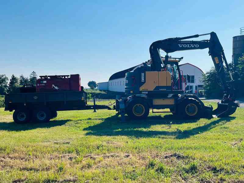 Kolové rypadlo Volvo EWR150E (Možnost leasingu) - foto 6