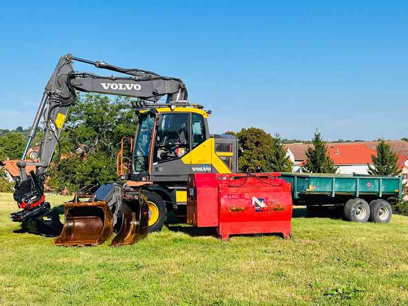 Kolové rypadlo Volvo EWR150E (Možnost leasingu) - foto 1