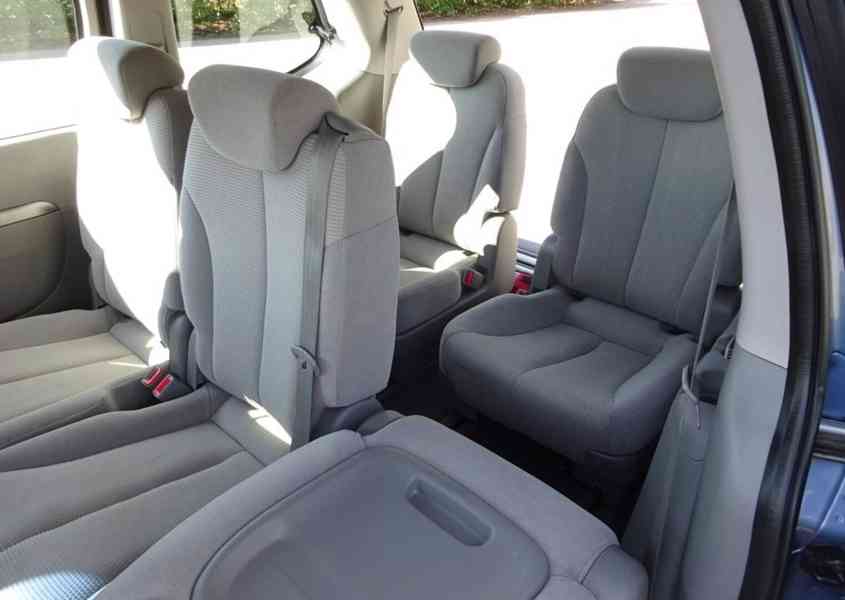 Kia Carnival 2.9 CRDI r.v.2010 (136 kw) 1.Majitel - foto 15