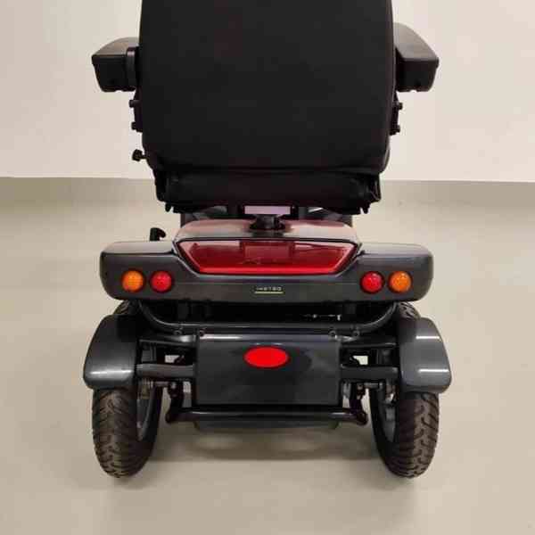 Elektrický čtyřkolový skútr - foto 3