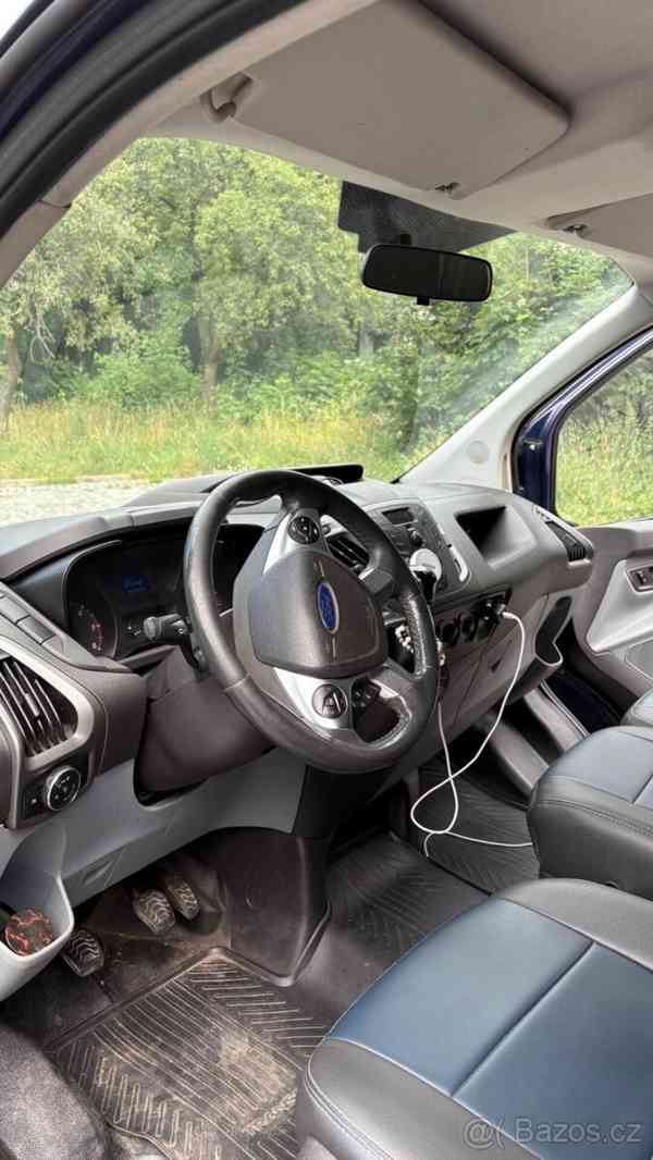 Ford Transit Custom 2,2   TDCi, 74kW, model 2014 - foto 12