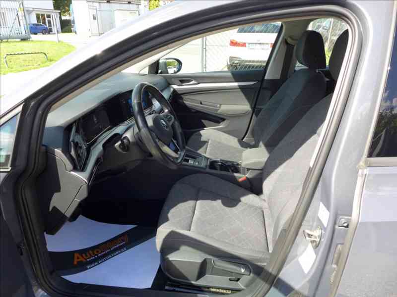 Volkswagen Golf 2,0 TDI VIRTUAL,LED,DPH,1.MAJ - foto 5