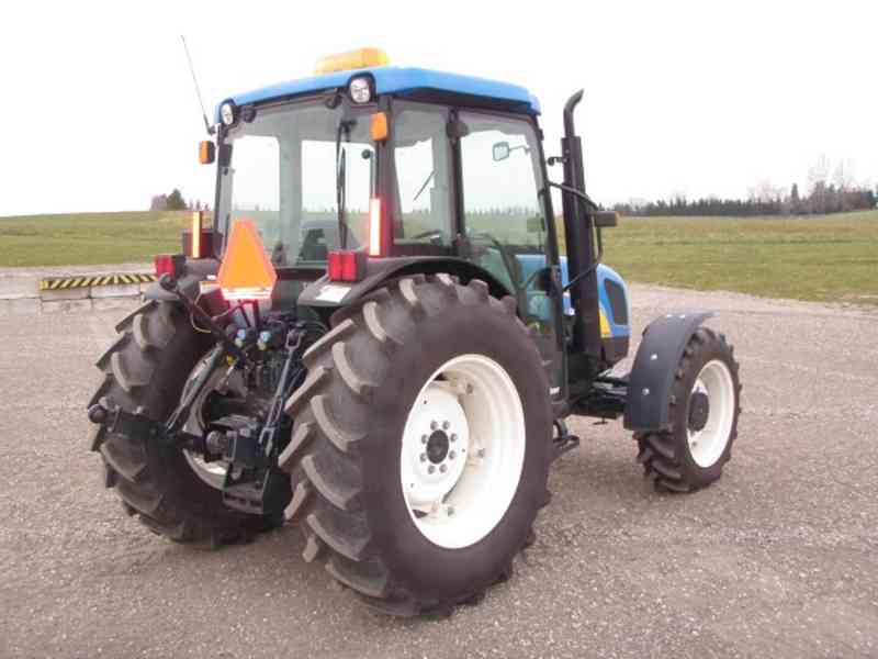 Zemědělské traktor 2008 NEW HOLLAND T4030 MFWD - foto 3