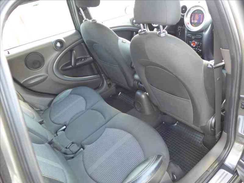 Mini Countryman 2,0 SD 4X4 VÝHŘEV PLNÝ SERVIS - foto 9