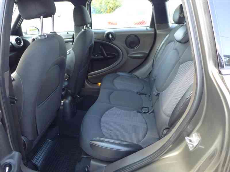 Mini Countryman 2,0 SD 4X4 VÝHŘEV PLNÝ SERVIS - foto 6
