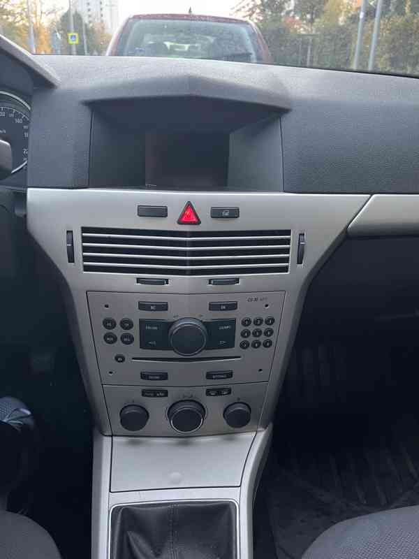 Opel Astra 1.7CDTI CARAVAN VAN - foto 8