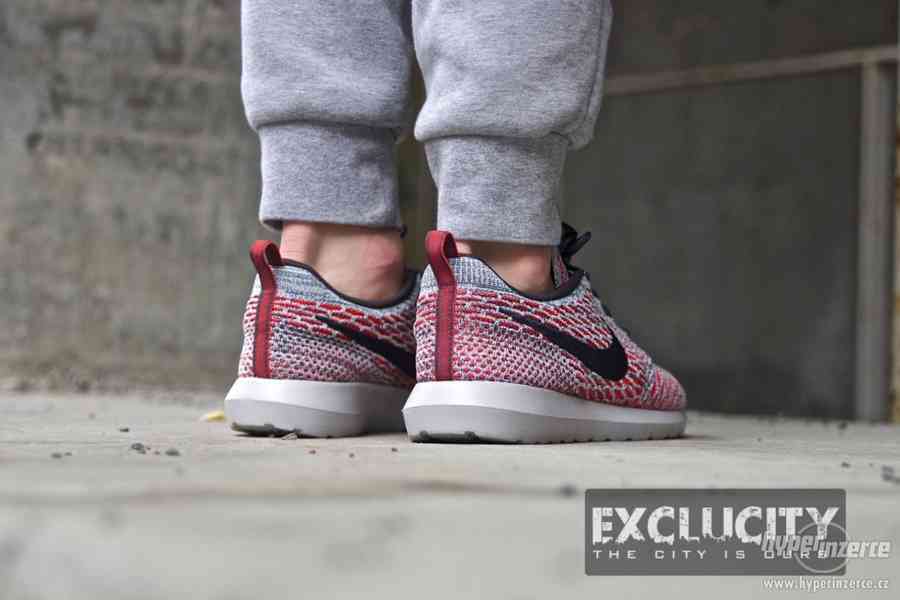 Nike Roshe Flyknit Wolf Grey / Red - foto 2