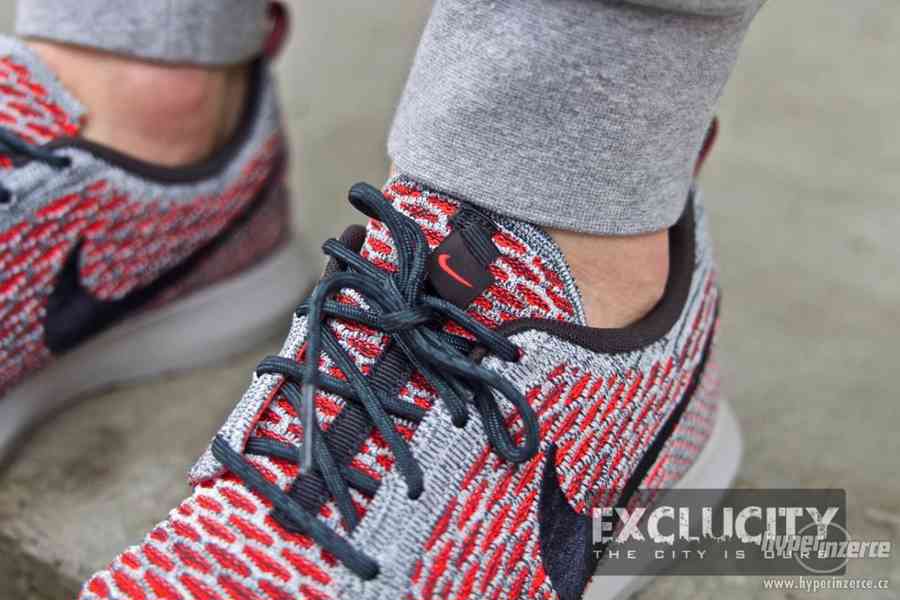 Nike Roshe Flyknit Wolf Grey / Red - foto 4