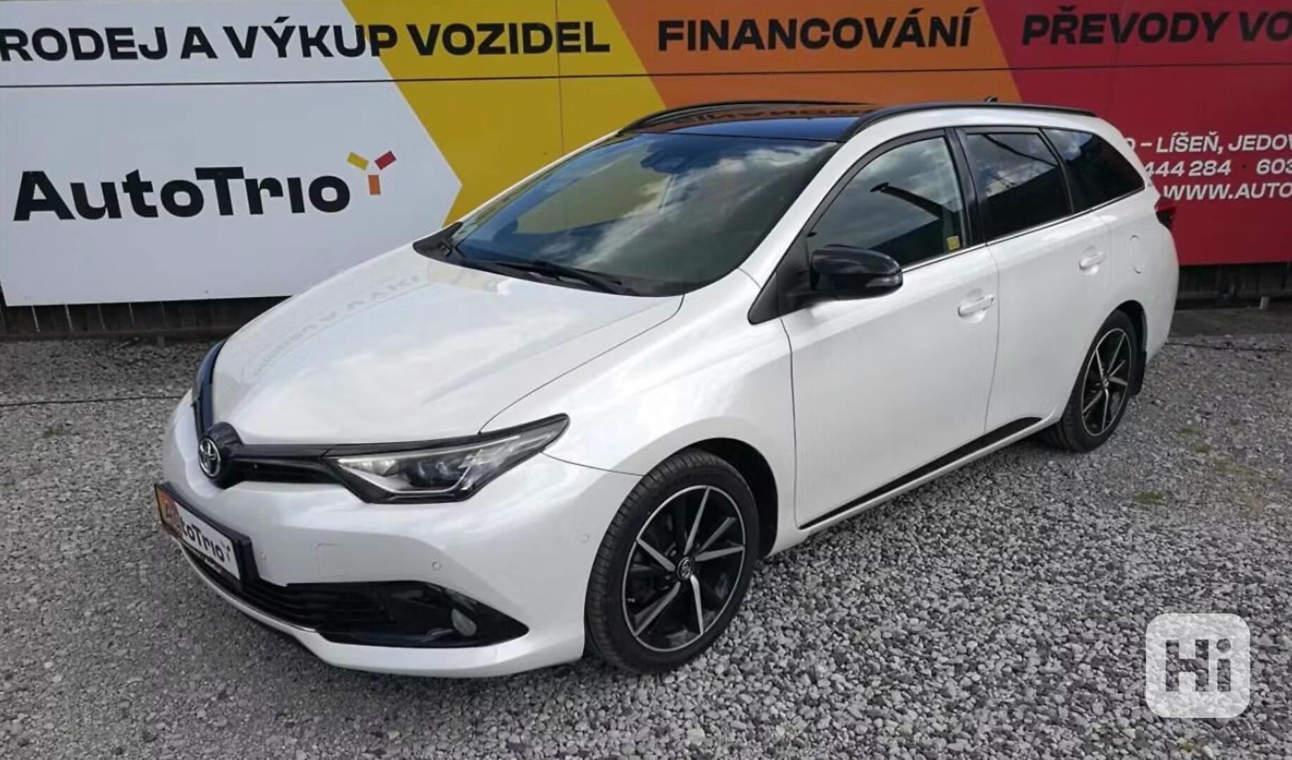 Toyota Auris 1,6 Valvematic Selection - foto 1