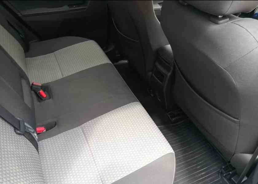 Toyota Auris 1,6 Valvematic Selection - foto 9