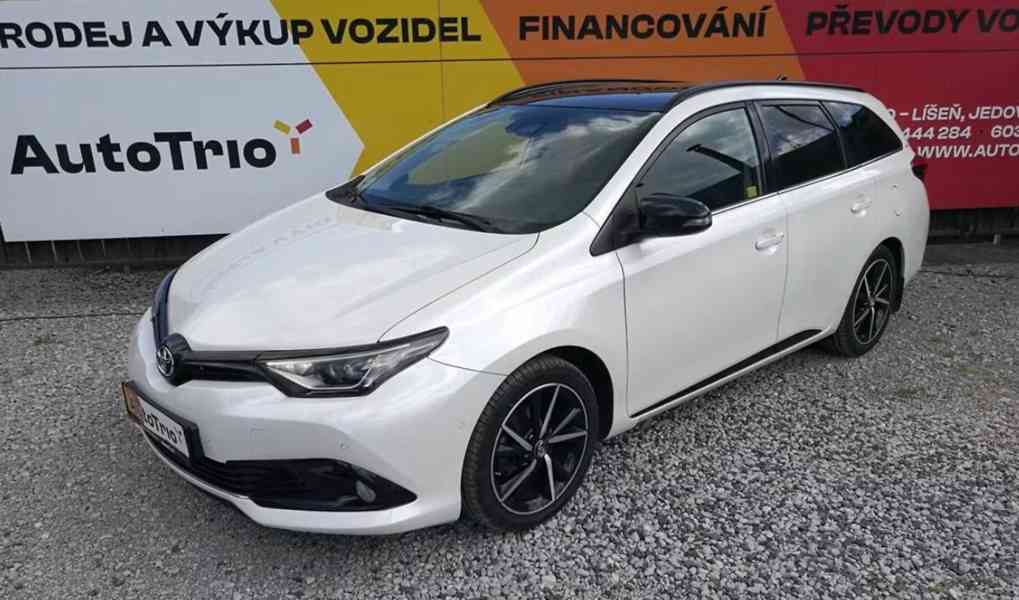 Toyota Auris 1,6 Valvematic Selection - foto 1