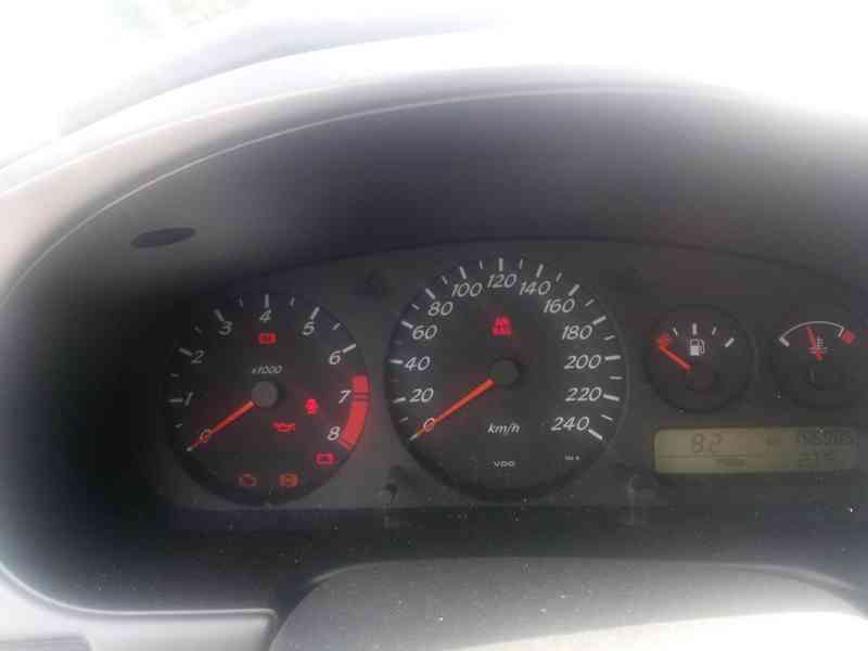 Prodám Nissan Almera 1.8 - foto 8