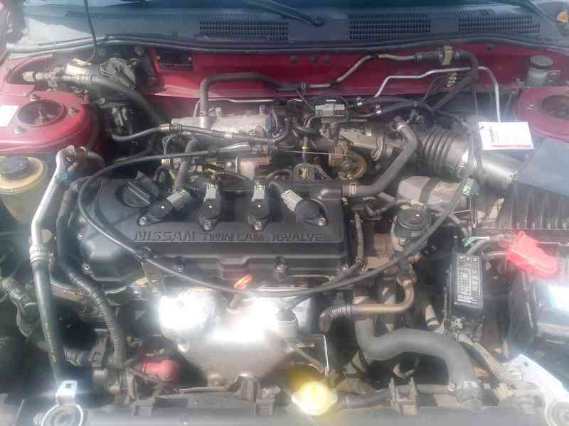 Prodám Nissan Almera 1.8 - foto 12