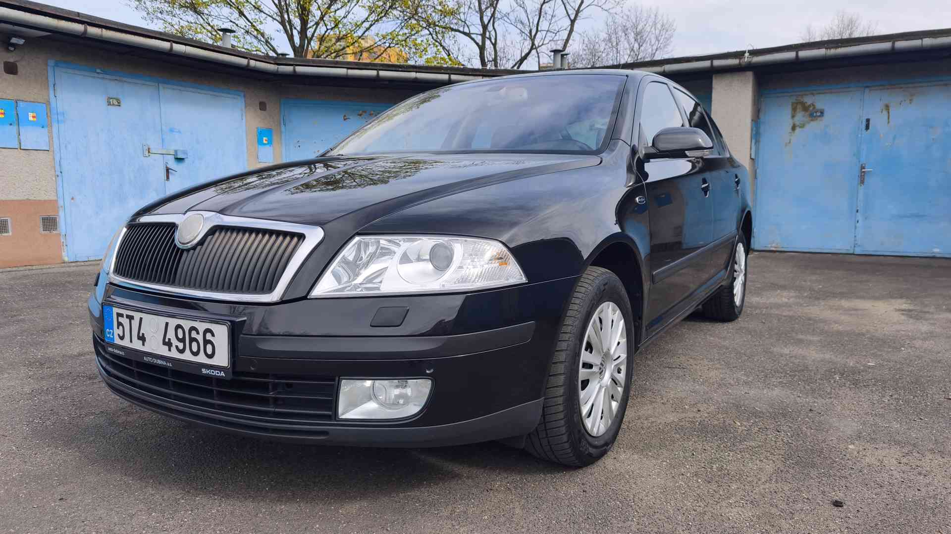 Škoda Octavia 2,L&K,garáž,BEZ KOROZE,manuál,nové STK,TOP - foto 1