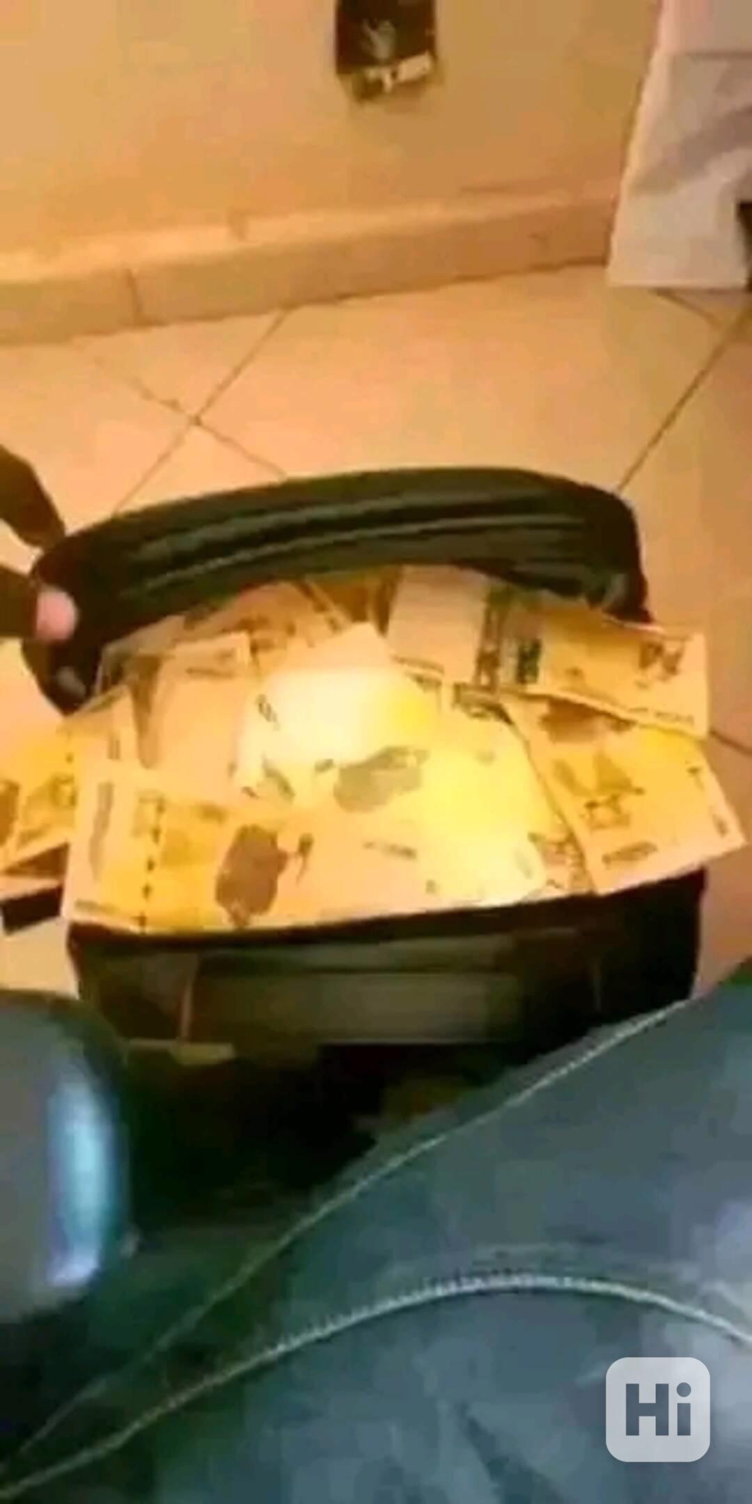 ILLUMINATI AGENT CALL FROM KAMPALA UGANDA 0761255151/0702388 - foto 1