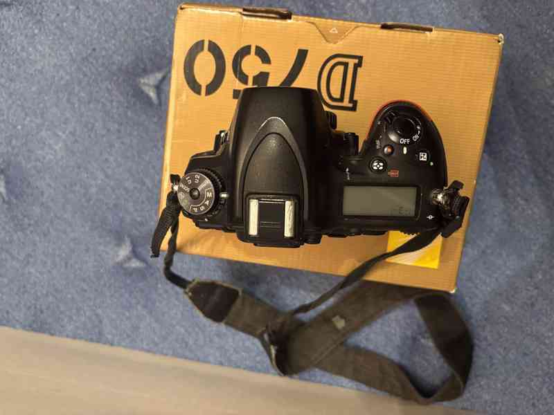 Nikon D750 + Sigma 24-70 mm + Tamron AF 28-300 mm + grip - foto 4