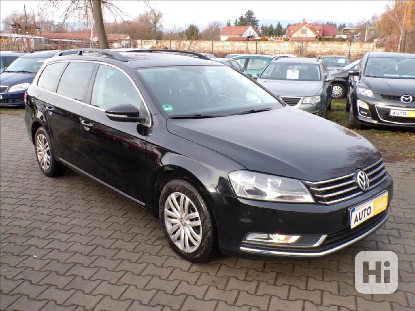 Volkswagen Passat 2,0 TDI AUTOMAT,NAVI,TAŽ.ZAŘ. - foto 1