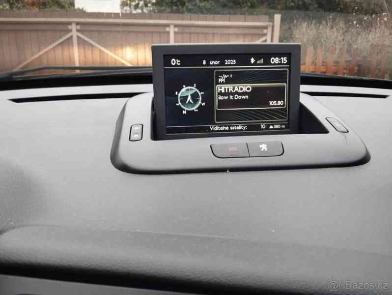 Peugeot 3008 2,0   Hybrid4 automat - foto 6