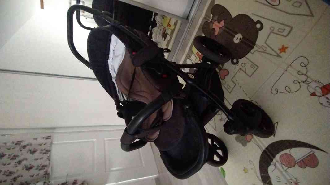 Kočárek Tutis Viva Life 2022, dvojkom., umělá kůže-capuccino - foto 3