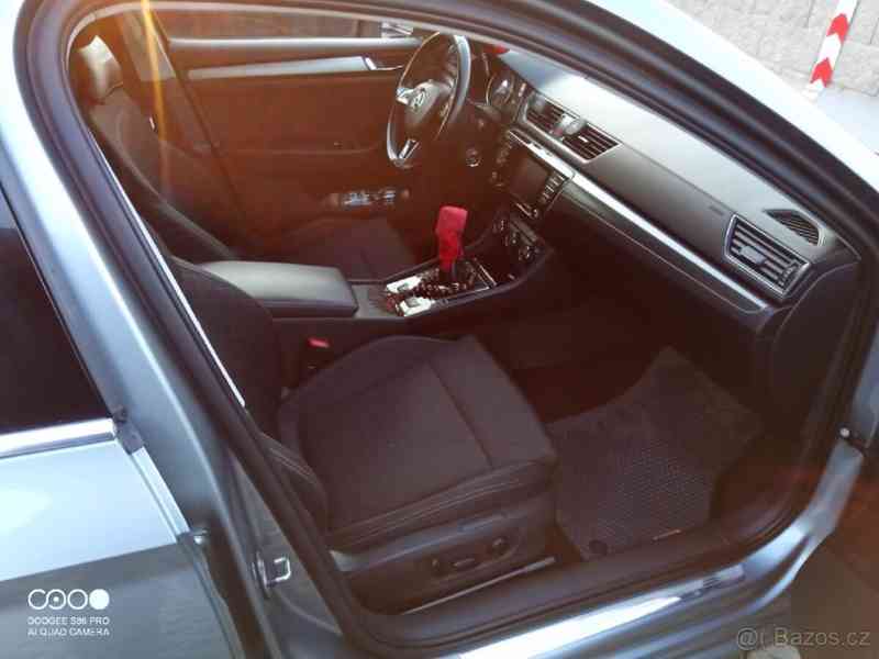 Škoda Superb 2,0   AUTO - foto 6