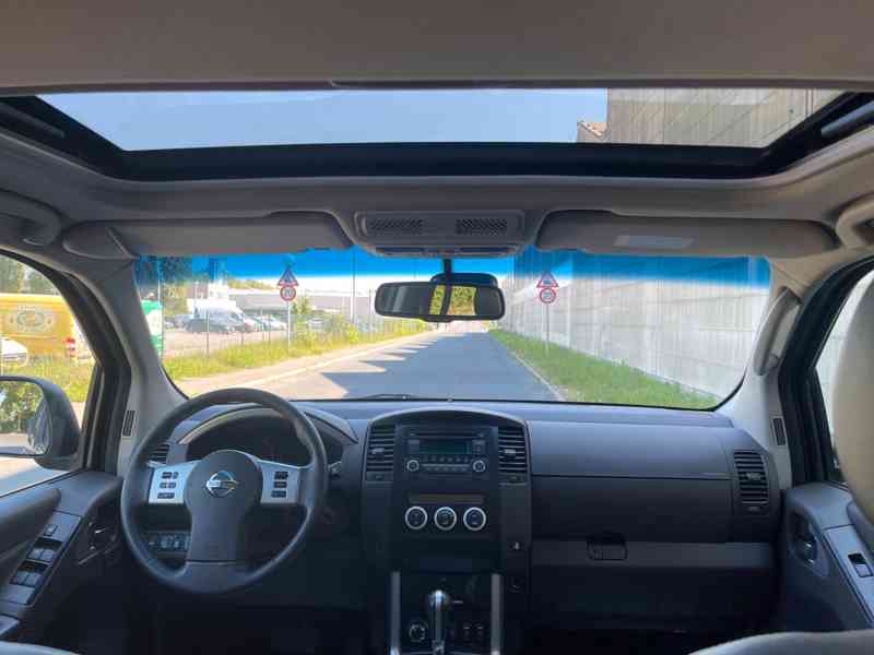 Nissan Pathfinder 3.0 dCi LE 170kw - foto 20