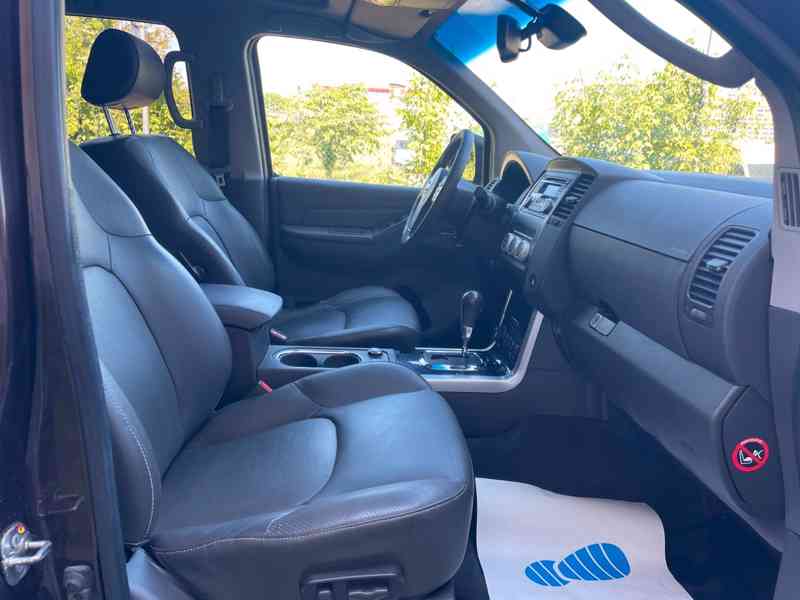 Nissan Pathfinder 3.0 dCi LE 170kw - foto 21