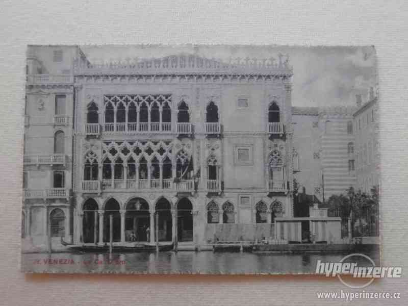 Benátky (Venezia) Gondola Palác Itálie MF - foto 1