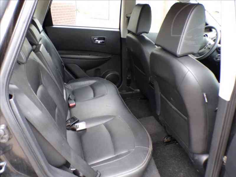 Nissan Qashqai 2,0 DCI 4WD AUTOMAT - foto 12
