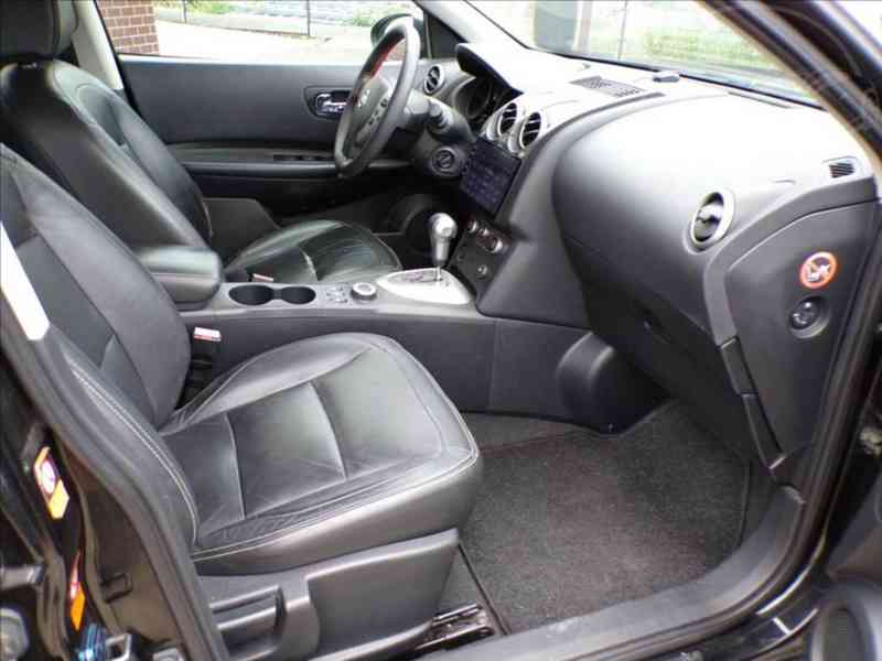 Nissan Qashqai 2,0 DCI 4WD AUTOMAT - foto 13
