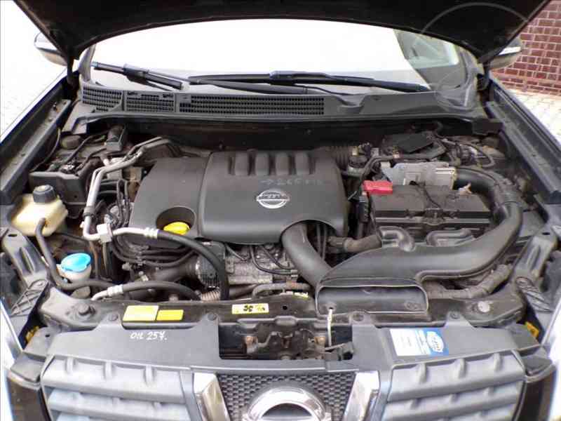 Nissan Qashqai 2,0 DCI 4WD AUTOMAT - foto 15