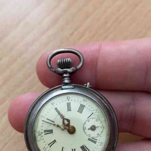 Staré kapesní hodinky - foto 1