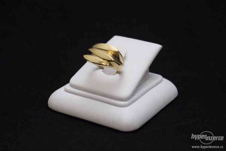 Krásný zlatý prsten 9.53 g - foto 2