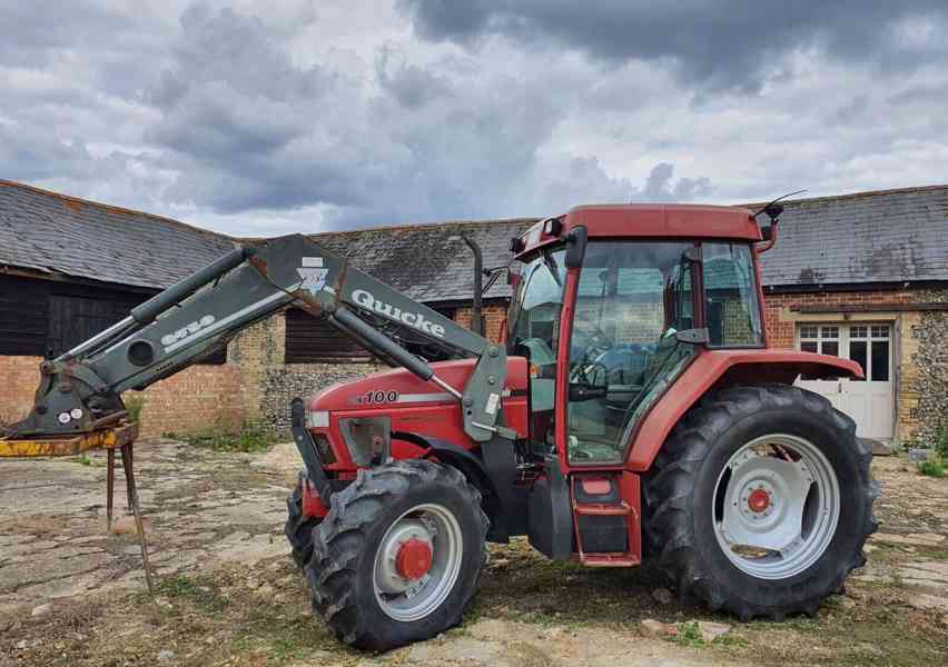  Traktor Case IH CXS10 + příslušenství