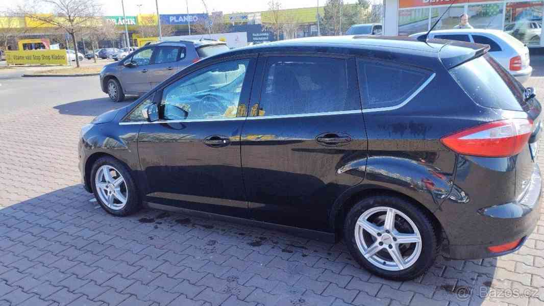 Ford C-MAX 1,6   110 kW. Titanium - foto 8