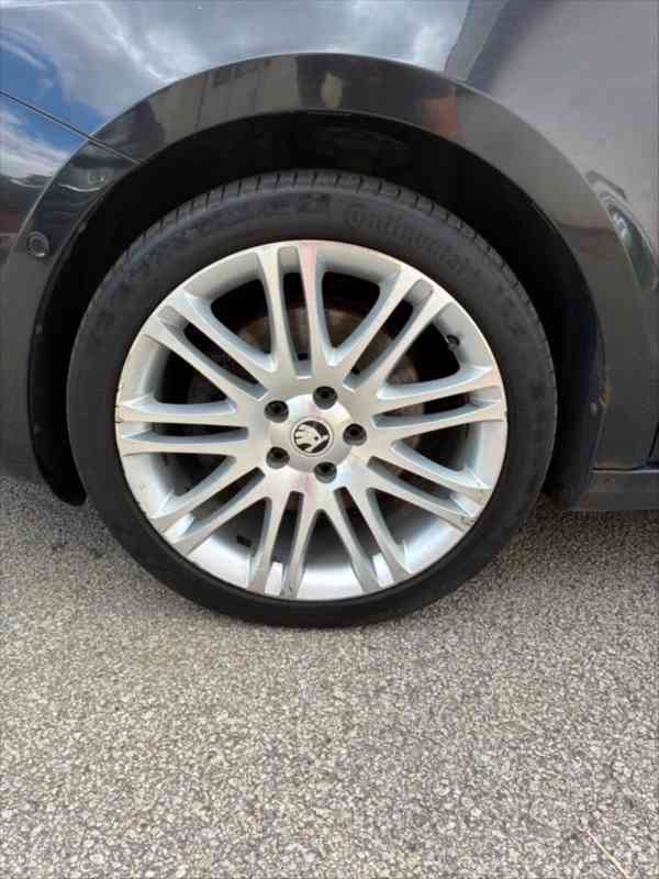 Škoda Superb 2,0   TDI 125 kW 4x4 DSG Elegance - foto 7