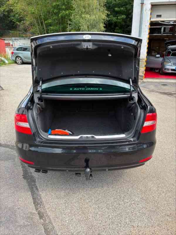 Škoda Superb 2,0   TDI 125 kW 4x4 DSG Elegance - foto 16