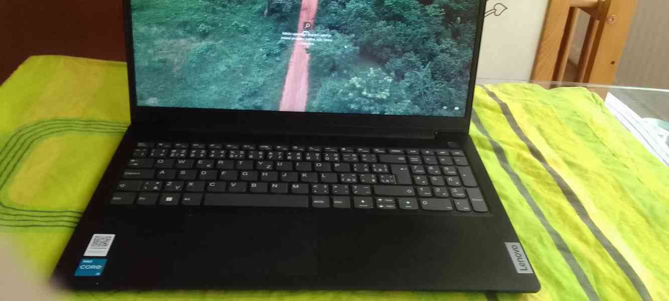 Lenovo V15 G4 IRU 8GB RAM/ 512SSD Black - foto 9