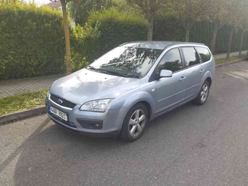 Ford Focus 2,0 TDCI Ghia combi - foto 10