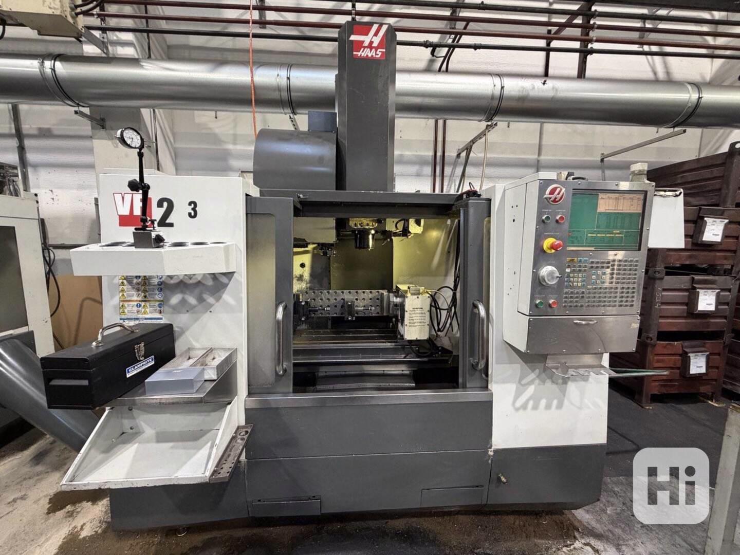 CNC obráběcí centrum HAAS VF-2B 4. osa 2010 - foto 1