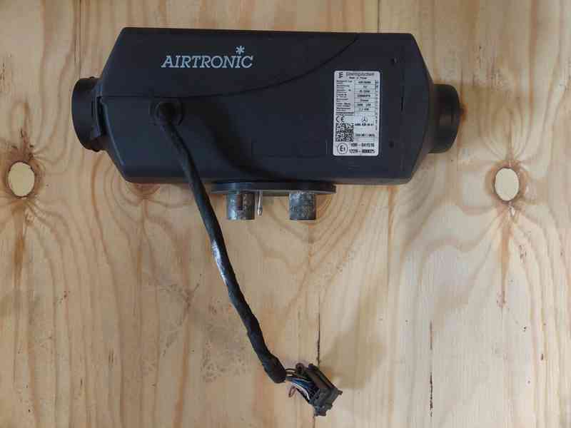 Eberspacher Airtronic D2 24V (Sada) Repasované!