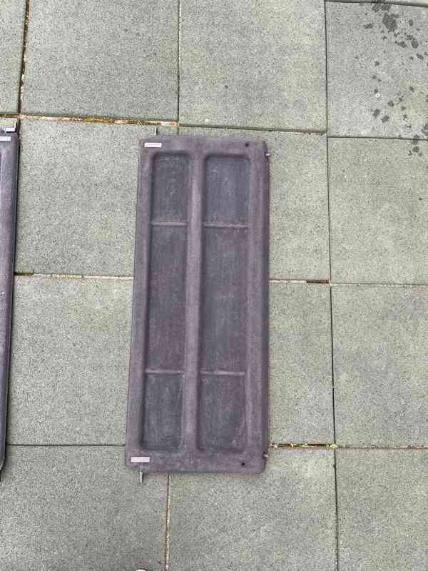 Zadní plato FAVORIT a FORMAN 93/94 černé - foto 7