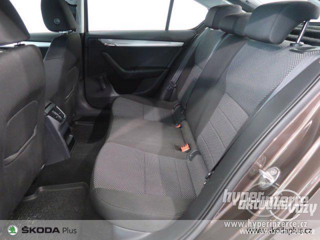 Škoda Octavia 1.6, nafta, automat, r.v. 2014 - foto 2