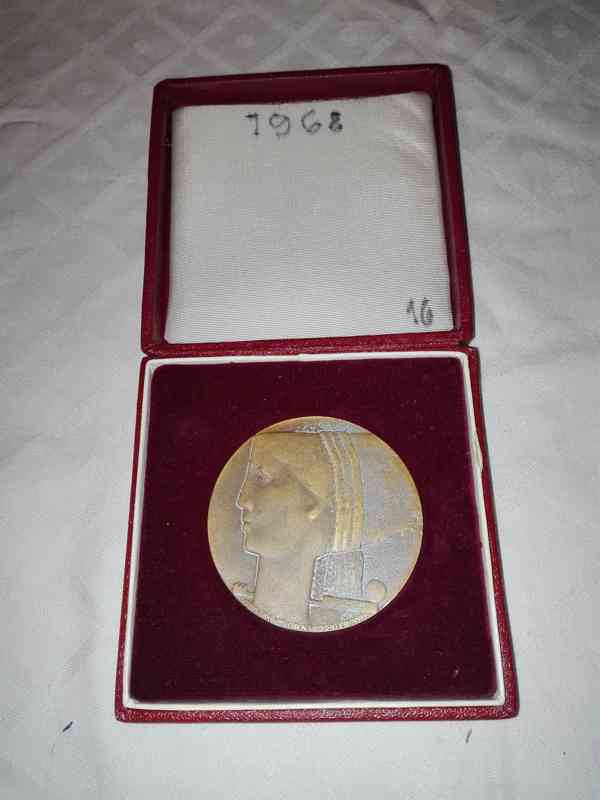 Kolekce medailí a plaket - mosazné, měděné 21 ks - foto 41