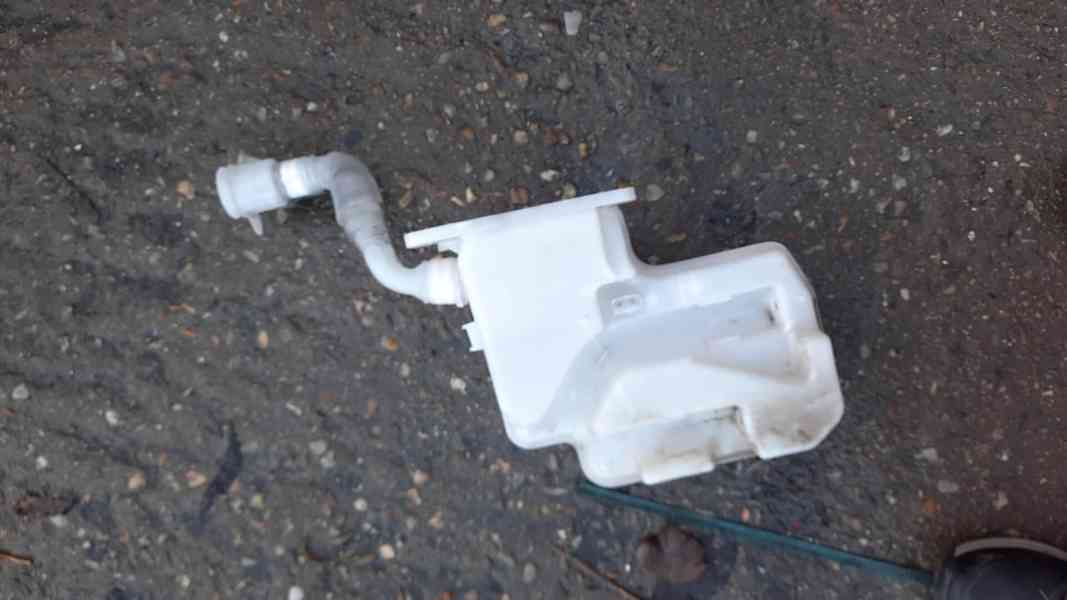 octavia 2, 3, 3 fl dily - foto 2