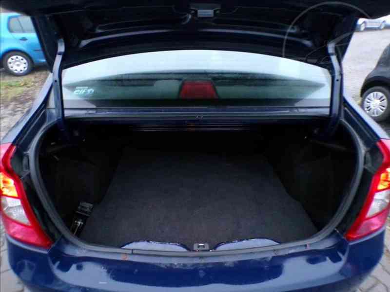 Dacia Logan 1,4 MPi - foto 9