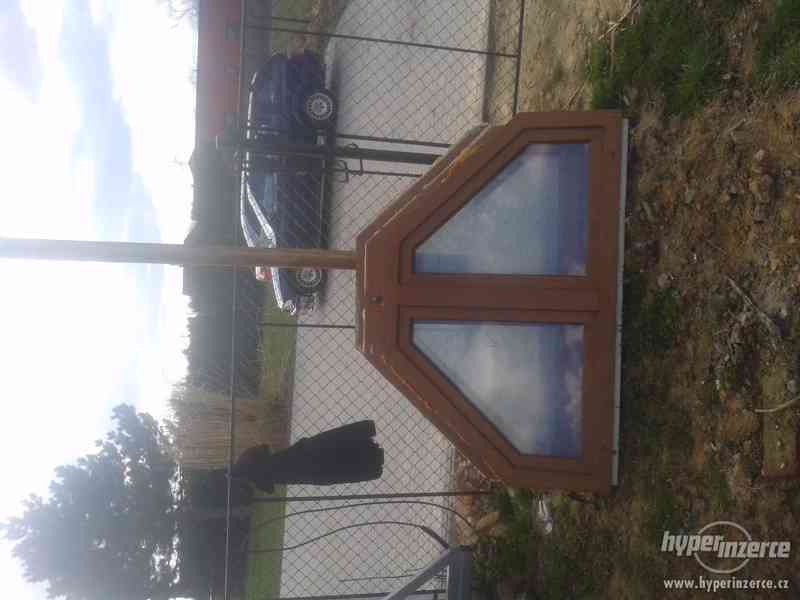 Atypická plastová okna. - foto 3