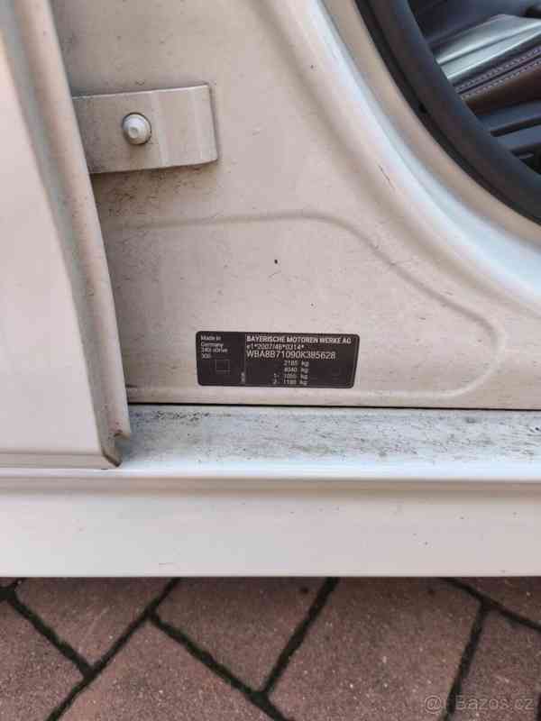 BMW Řada 3 340 i - foto 4