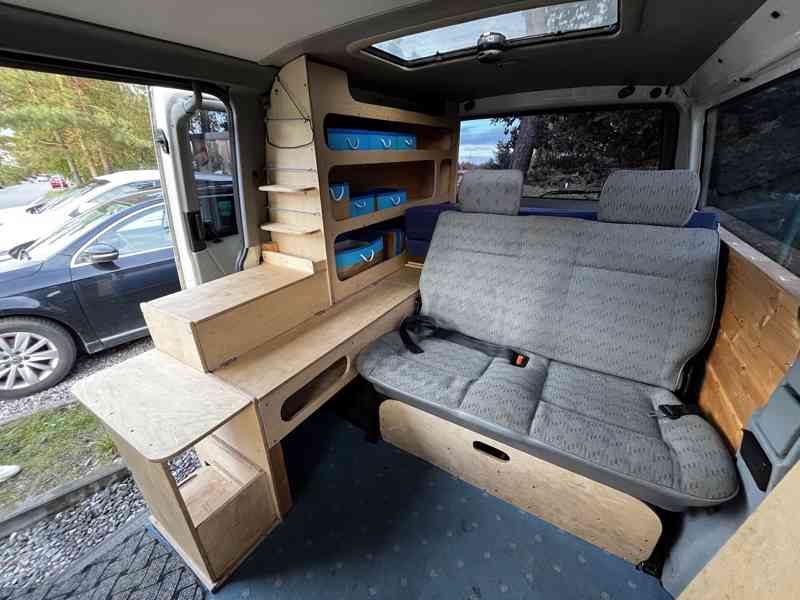 VW T4 (nepojízdný) – Druhá šance pro Vandelína - foto 7