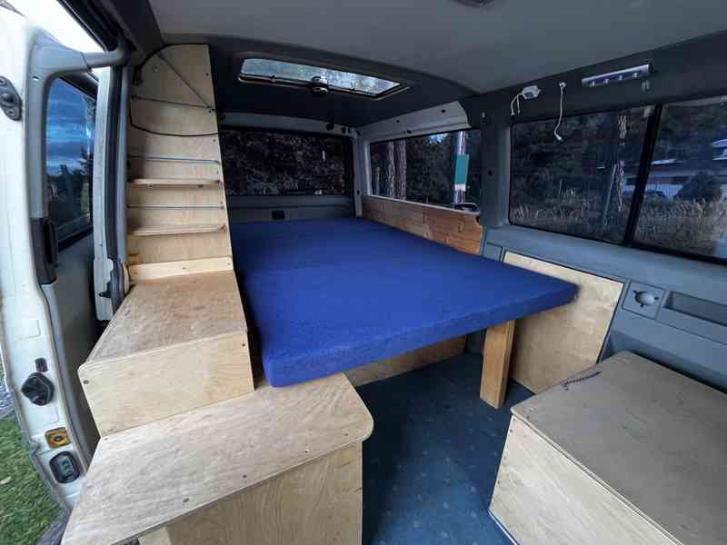 VW T4 (nepojízdný) – Druhá šance pro Vandelína - foto 9